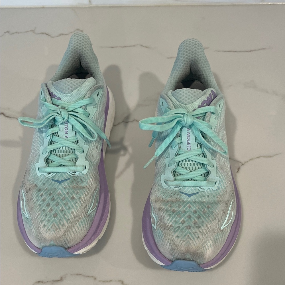 Hoka Women's Clifton 9 - Sunlit Ocean - Lilac Mist Sneakers - Picture 4 of 10